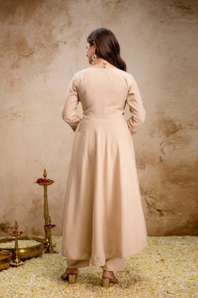 Customizable Cream Premium Chanderi Straight Kurti Pant Set with Chiffon Dupatta Embroidery Kurtis 