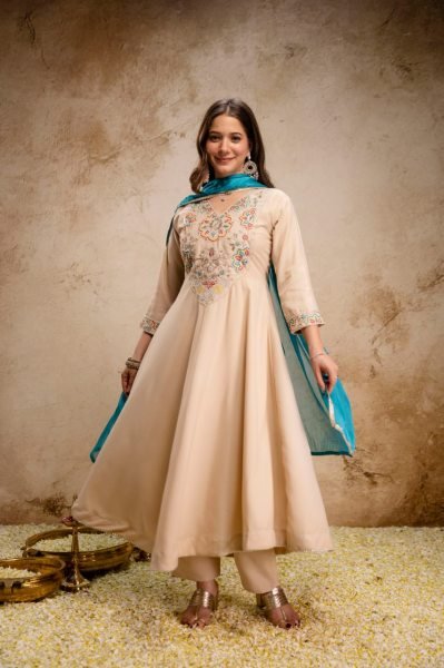 Customizable Cream Premium Chanderi Straight Kurti Pant Set with Chiffon Dupatta Embroidery Kurtis 