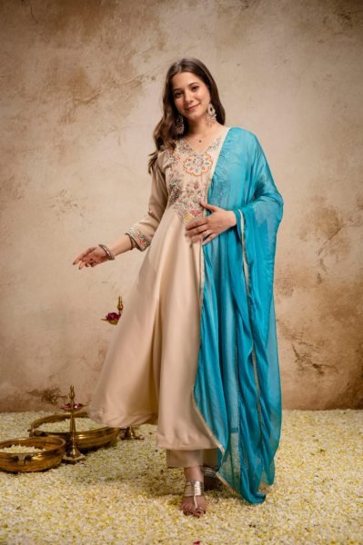 Customizable Cream Premium Chanderi Straight Kurti Pant Set with Chiffon Dupatta Embroidery Kurtis 