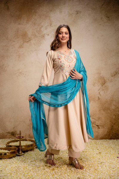 Customizable Cream Premium Chanderi Straight Kurti Pant Set with Chiffon Dupatta Embroidery Kurtis 