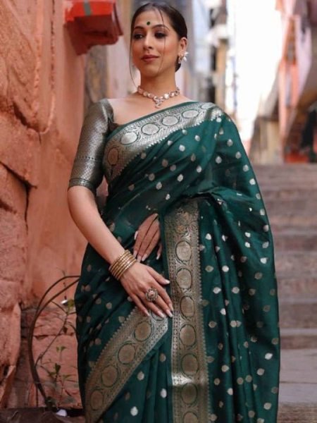 Customizable Dark Green Traditional Lichi Silk Saree with Premium Look for Ethnic Collection Silk Sarees Wholesale