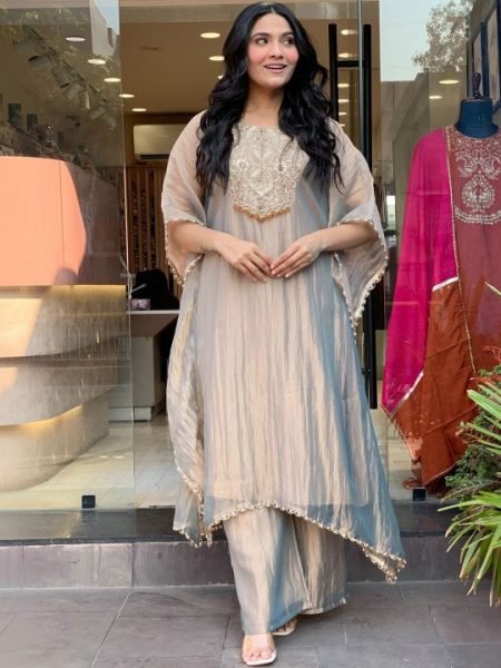 Customizable Grey Crunchy Fabric Embroidered Suit Set with Organza Dupatta at Manufacturer Rate Kaftan 