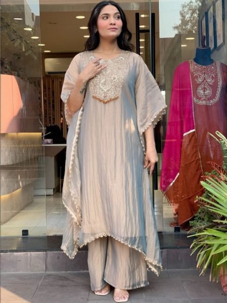 Customizable Grey Crunchy Fabric Embroidered Suit Set with Organza Dupatta at Manufacturer Rate Kaftan 