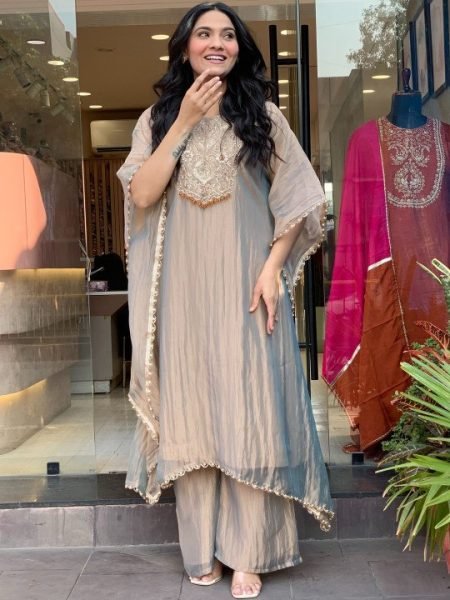 Customizable Grey Crunchy Fabric Embroidered Suit Set with Organza Dupatta at Manufacturer Rate Kaftan 