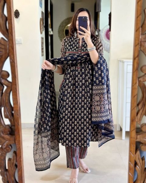 Customizable Navy Blue Jaipuri Cotton Kurti Pant Dupatta Set for Summer Wear Jaipuri Cotton Kurtis Wholesale