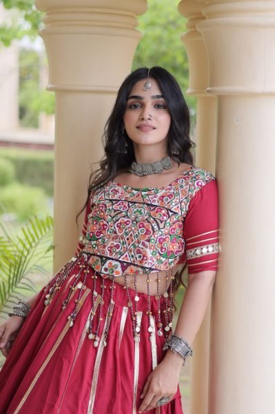 Dapper Maroon Designer Navratri Lehenga Choli with Gamthi Embroidery at Wholesale Rate Navratri Lehnega Choli