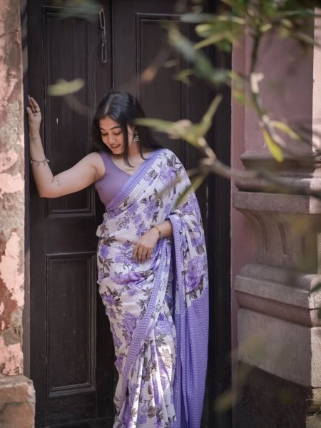 Dapper Purple Original Plain Linen Digital Print Saree with Matching Printed Linen Blouse Sarees 