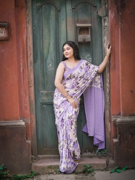 Dapper Purple Original Plain Linen Digital Print Saree with Matching Printed Linen Blouse Printed Cotton Sarees Wholesale