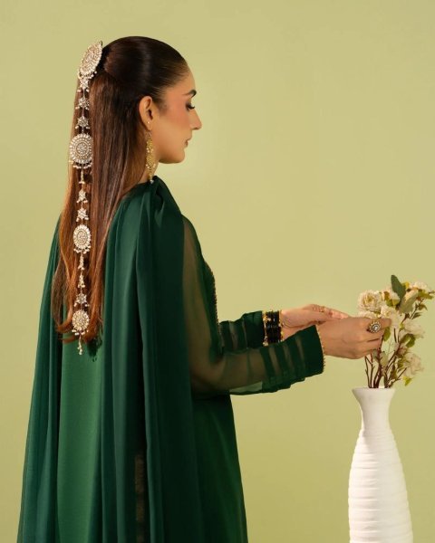 Dark Green Heavy Georgette Silk Embroidered Kurti Pant Dupatta Set at Wholesale Rate Georgette Kurti 