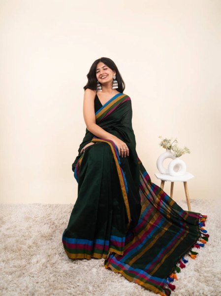 Dark Green Linen Cotton Digital Print Saree with Printed Unstitched Blouse at Manufacturer  Printed Cotton Sarees Wholesale