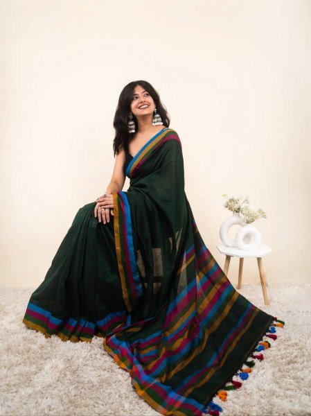 Dark Green Linen Cotton Digital Print Saree with Printed Unstitched Blouse at Manufacturer  Printed Cotton Sarees Wholesale