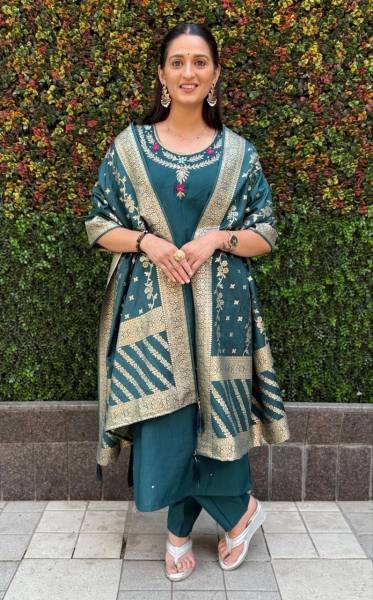 Dark Rama Green 3-Piece Kurti Set For Women At Best Rate 3 Piece Kurti Set