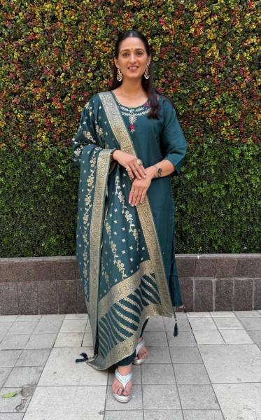 Dark Rama Green 3-Piece Kurti Set For Women At Best Rate 3 Piece Kurti Set