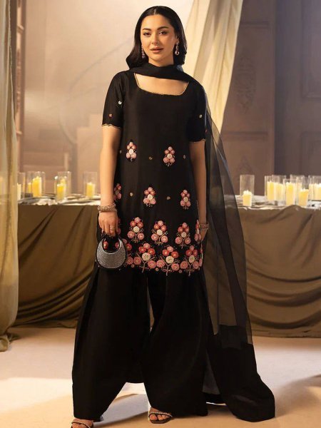 Dazzling Black Premium Quality Suit Set for Party Wear Women 