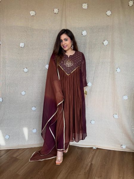 Dazzling Brown Pure Mal Chanderi Anarkali Kurta Pant Dupatta Set with Bracelet Anarkali Kurtis 