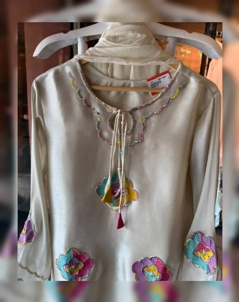 Dazzling Cream Premium Crape Silk Farsi Salwar Suit with Matching Dupatta Ready To Wear Collection