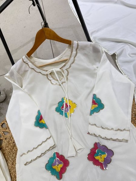 Dazzling Cream Premium Crape Silk Farsi Salwar Suit with Matching Dupatta Ready To Wear Collection