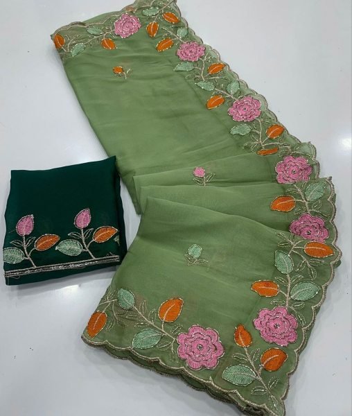 Dazzling Green Boutique Style Floral Saree with Designer Border Embroidery Sarees Wholesale