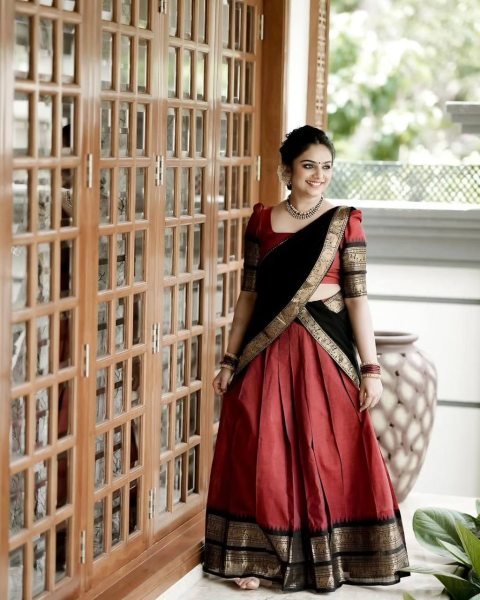 Dazzling Red Unstitched Kanjivaram Silk Half Saree with Banarasi Silk Blouse Half Saree Lehenga
