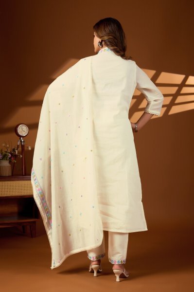 Dazzling White Pure Cotton Embroidered Kurti Pant Set with Cotton Dupatta for Daily Wear Cotton Kurtis Wholesale