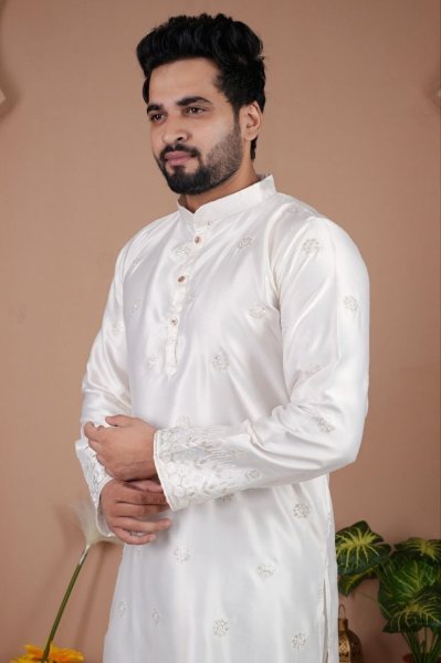 Dazzling White Stylish Men Kurta with Sequins Work for Wedding Wear Kurta Pajama Wholesale