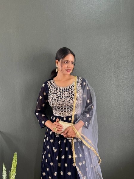 Delicately Crafted Fox Georgette Anarkali Gown with Dupatta Perfect for Festive Occasions Anarkali Kurtis 