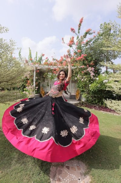 Delightful Black Pink Roman Fabric Navratri Lehenga Choli with Kutchi Gamthi Embroidery Work Navratri Lehnega Choli