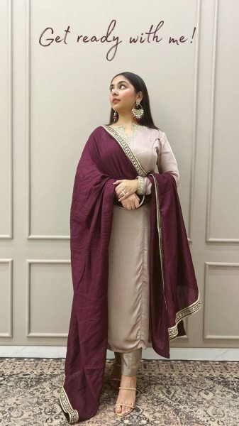 Delightful Cream Heavy Roman Fabric Embroidered Suit Set with Vichitra Dupatta Embroidery Kurtis 