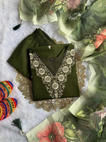 Delightful Roman Silk Embroidered Kurti Pant Set with Chanderi Digital Print Dupatta Embroidery Kurtis 