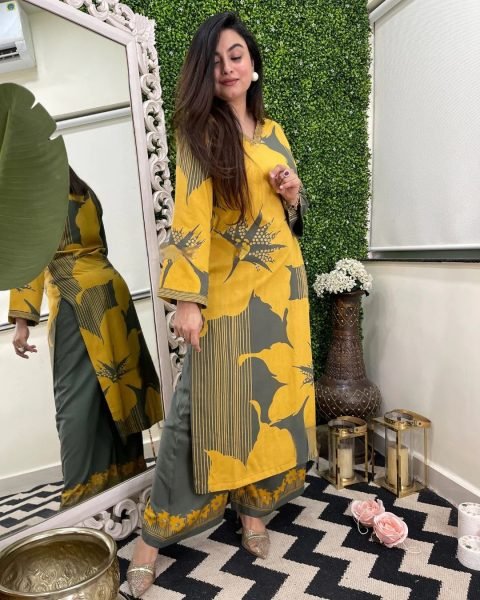 Delightful Yellow Printed Top Pant Set for Summer Collection Kurti With Bottom Wholesale