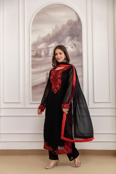 Designer Black Georgette Kurti Pant Georgette Dupatta Set Ready-to-Wear Ethnic Wear for Women Embroidery Kurtis 