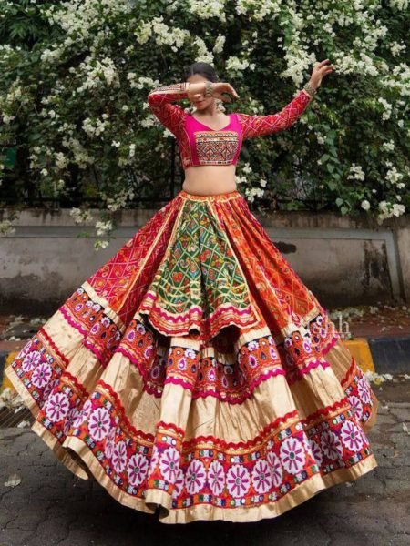 Designer Dolla Silk Chaniya Choli for Women Fancy Printed Lehenga for Garba  Navratri Wear Wholesale Indian Outfit at Factory Price Navratri Lehnega Choli