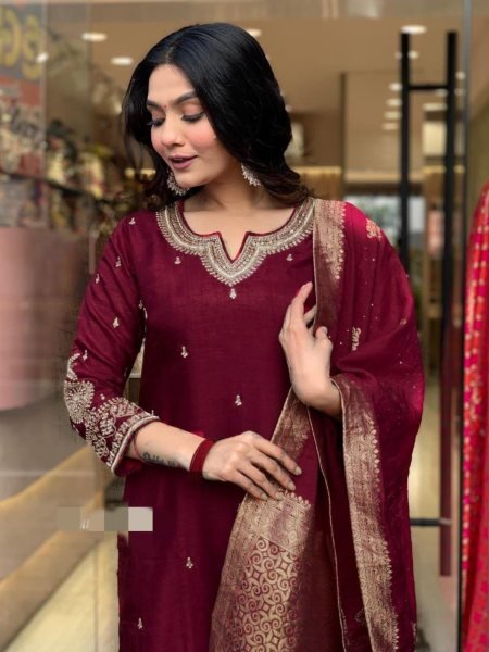Designer Heavy Viscose  Three Set Suit  3 Piece Kurti Set