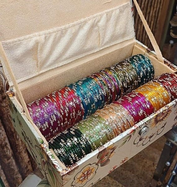 Designer Jelly Tikki Stone Glass Bangles Combo Box with Floral Print Collection Fashion Accessories Wholesale