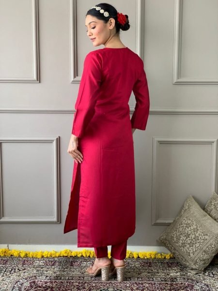 Designer Lightweight Vichitra Silk Kurti Set with Embroidery Work And Chanderi Flower Print dupatta  Embroidery Kurtis 