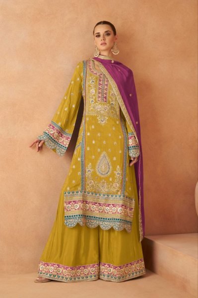 Real Chinon Fabric Embroidery Embellishment Festive Wear Plazoo Suit Set Pakistani Suits Wholesale