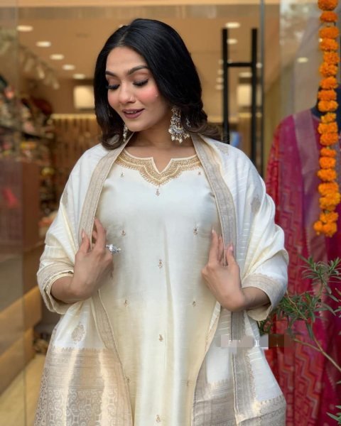 Designer Roman Silk Suit Set   3 Piece Kurti Set