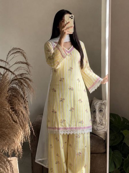 Distinctive Lemon Yellow Heavy Pure Natural Crepe Farshi Pant Suit Set 