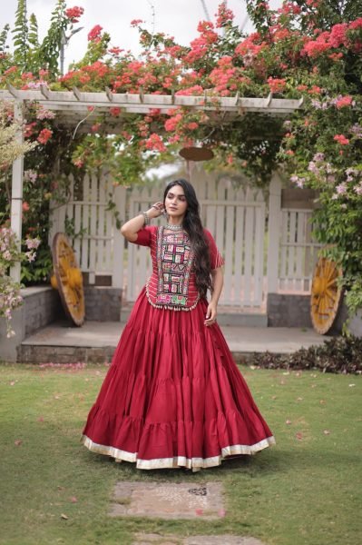 Distinctive Red Boutique Style Kora Cotton Lehenga Choli for Navrati Special Navratri Lehnega Choli