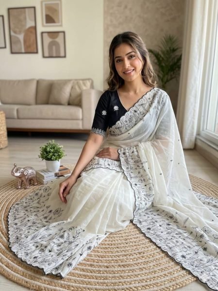 Distinctive White Designer Star Georgette Saree with Contrast Embroidered Blouse for Women Embroidery Sarees Wholesale