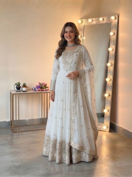 Distinctive White Georgette Gown with Lace Border Dupatta For Women Ready To Wear Collection