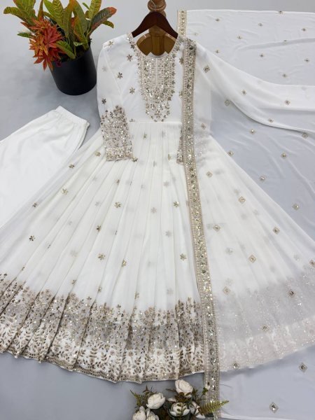 Distinctive White Georgette Gown with Lace Border Dupatta For Women Ready To Wear Collection