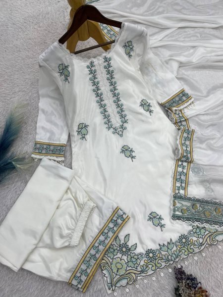 Distinctive White Pakistani Farshi Salwar Suit Set with Dupatta for Wedding Wear Ready To Wear Collection