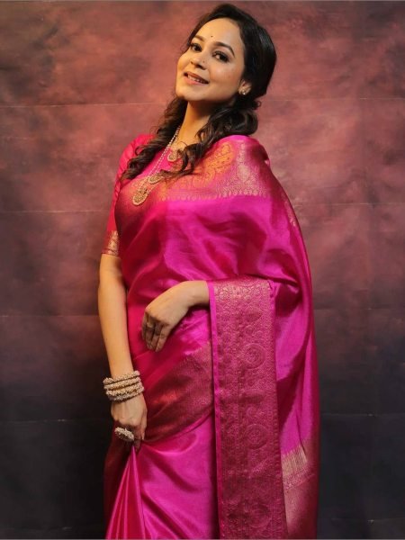  Dream Wedding Look Green  Lichi Silk Banarasi Saree Collection Banarasi Saree Wholesale
