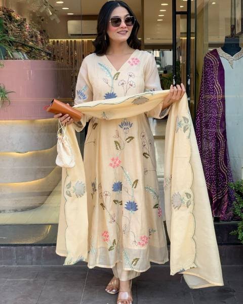 Dreamy Floral Printed Kurta Pant with Dupatta For Woman 2025 3 Piece Kurti Set