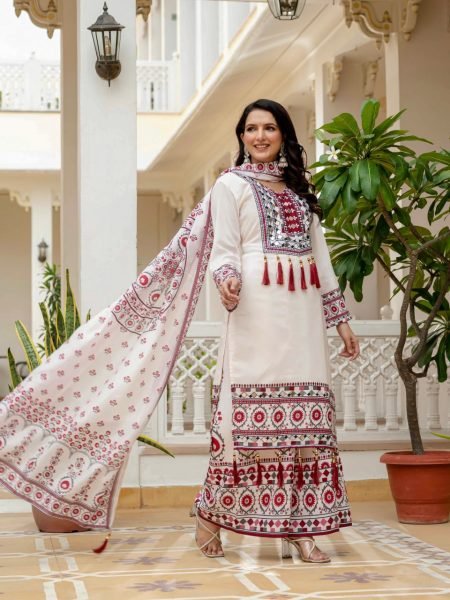 Durable White Kurta Palazzo Set With Digital Print And Real Mirror Work Factory Cost Price Ready To Wear Collection