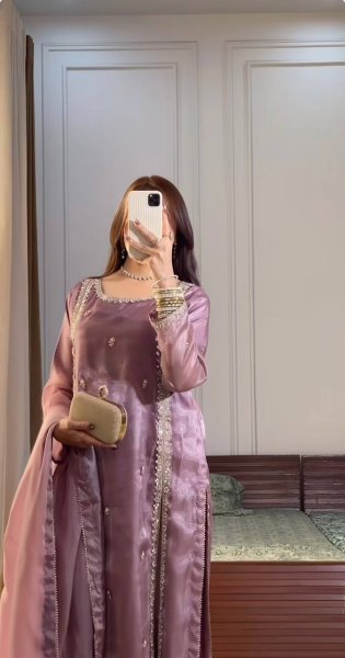 Dusty Purple Jimmy Choo Embroidered Straight Cut Kurti Set With Dupatta Ready To Wear 3 Piece Suit At Wholesale Price  Straight Cut Long Kurtis
