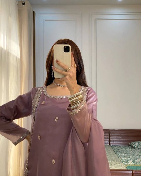 Dusty Purple Jimmy Choo Embroidered Straight Cut Kurti Set With Dupatta Ready To Wear 3 Piece Suit At Wholesale Price  Straight Cut Long Kurtis