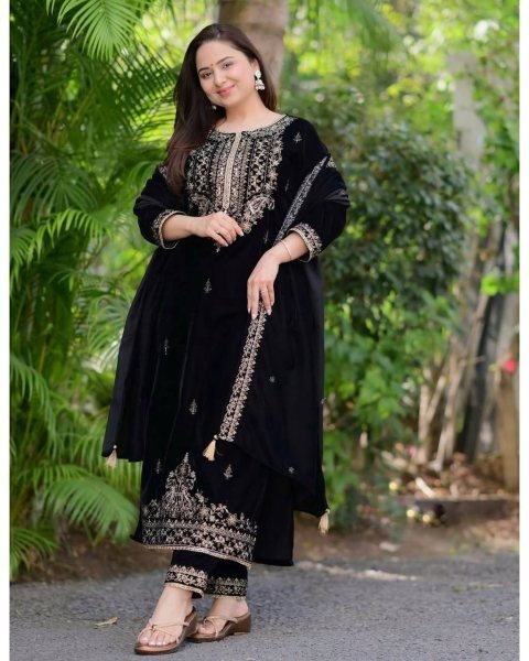 Dynamic Black Party Wear Set with Embroidery Sequence Work At Wholesale Rate Ready To Wear Collection