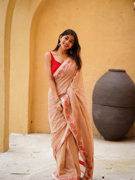 Dynamic Cream Royal Linen Cotton Saree with Soft and Comfortable Fabric Feel Cotton Sarees Wholesale